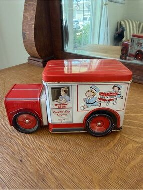 VTG Campbell’s Soup Company Delivery Truck Storage Tin w/ Two Compartments